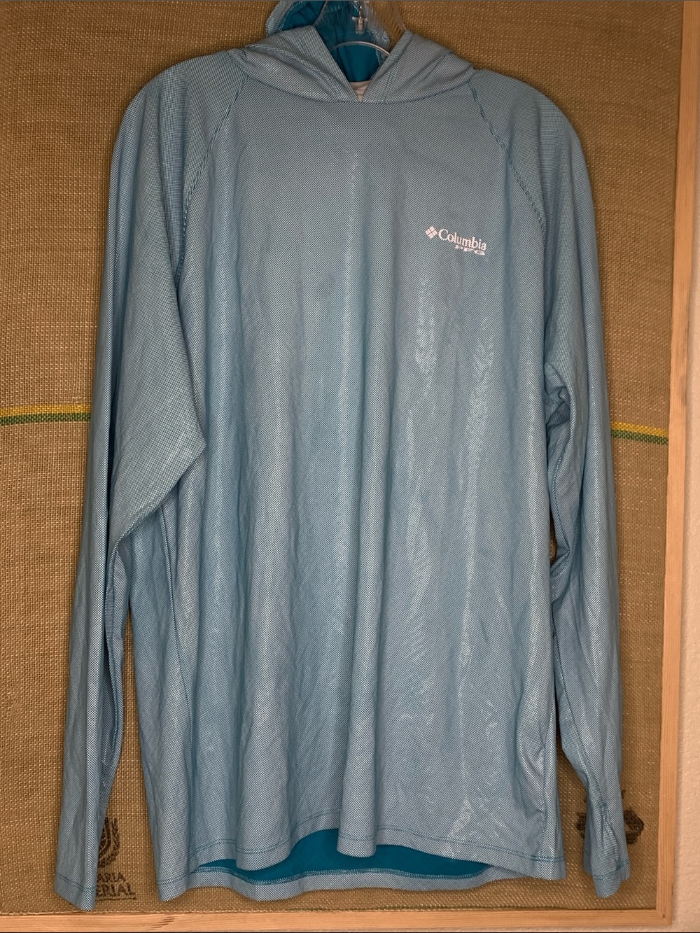 Columbia PERFORMANCE FISHING GEAR, long sleeve hooded with neck/face protector